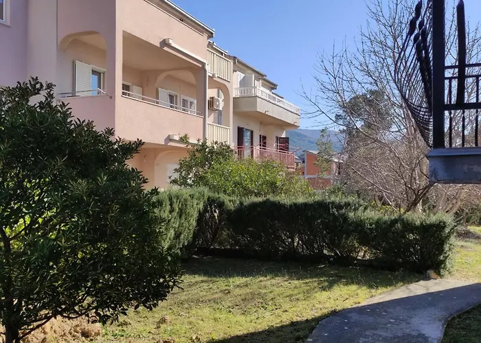 Apartments Villa Anna